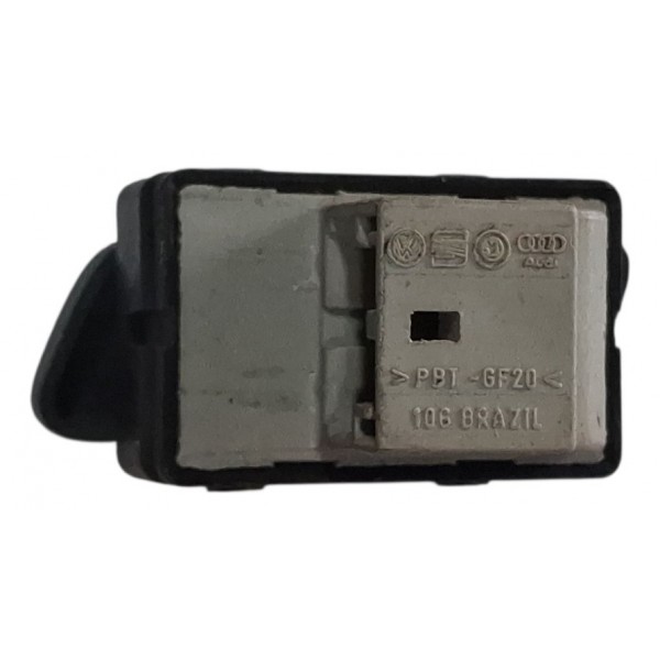 Botão Vidro Elétrico T. E. Polo 03/15 Cx715