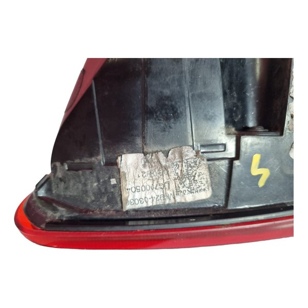 Lanterna Traseira Creta 2021 Lado Esquerdo Capo Cx559 Esquerdo/motorista Vermelho