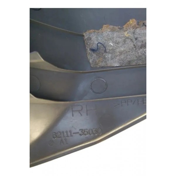 Acabamento Pé Coluna Lado Direito Hilux Sw4 2001 Cx760