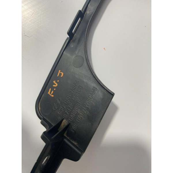 Moldura Lanterna De Placa Hyundai Creta 2021 Cx447