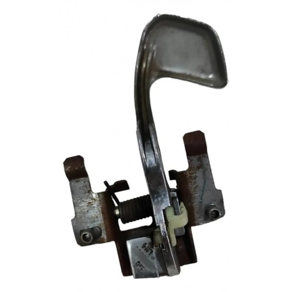 Maçaneta Interna Esquerda Gm S10 Blazer 1996 2000 Dianteira