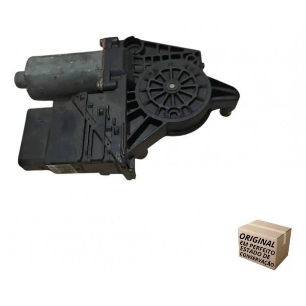 Motor Vidro Tras Esquerdo Vw Passat 1997 A 2000 0130821697