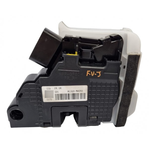 Fechadura De Porta Dianteira Direita Hyundai Creta Cx446