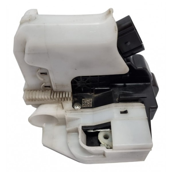 Fechadura De Porta Dianteira Direita Hyundai Creta Cx446
