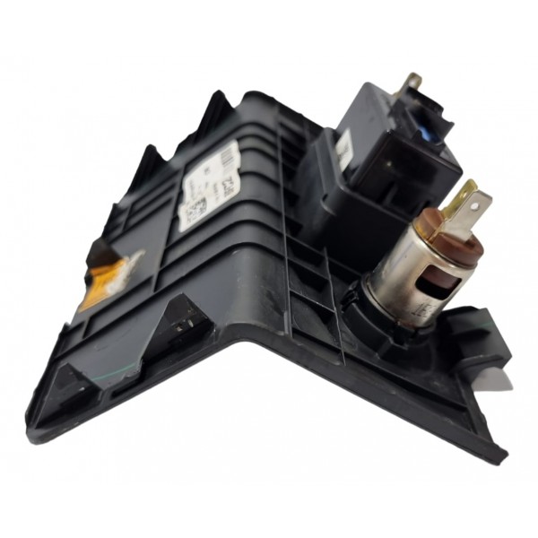 Entrada Usb E 12 V Aux. Creta 2021 Original Cx441 Preto