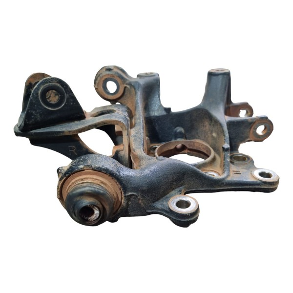 Montante Roda Traseira Direita Toyota Rav4 2018