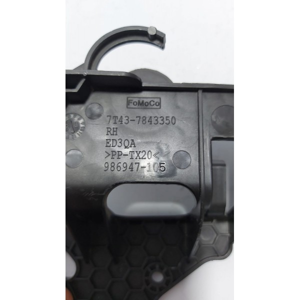 Suporte Maçaneta Dianteira Direita Edge 2010 Cx494 Dianteira