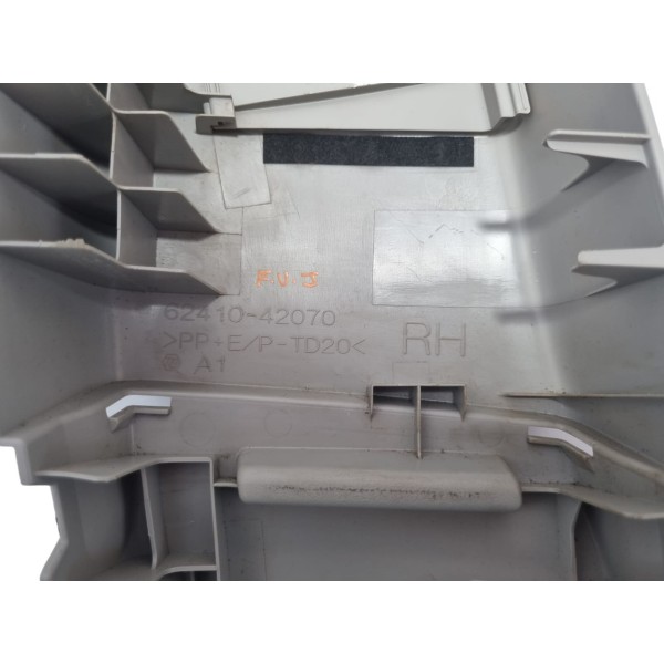 Acabamento Coluna Direita Rav4 2018 Cx587