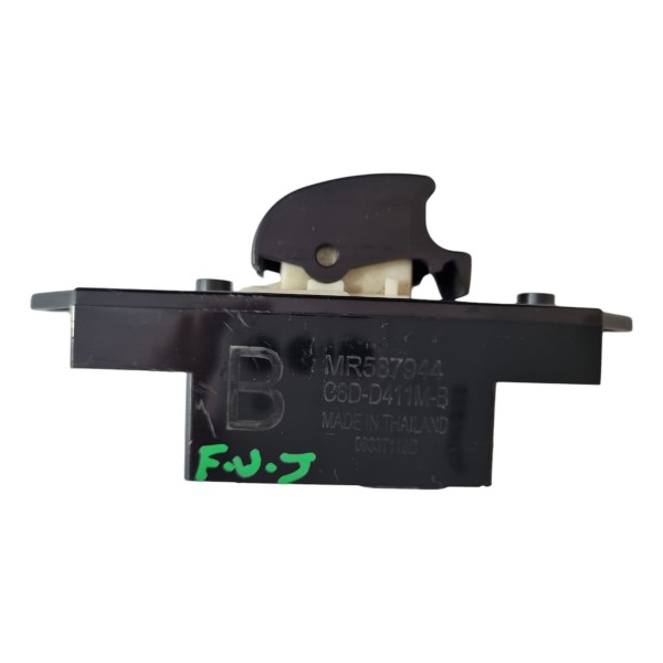 Comando De Vidro Dianteiro Direito Triton 2012 A 2015 Cx492