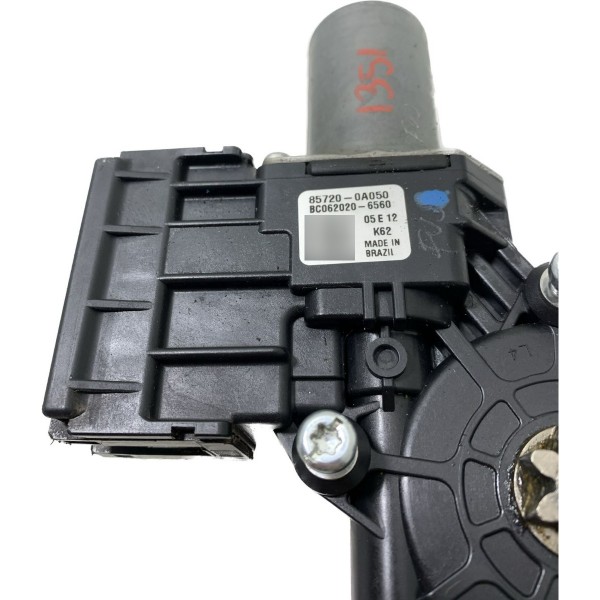 Motor Maquina Vidro D. Esq Toyota Corolla Cross 21/23 Cx386