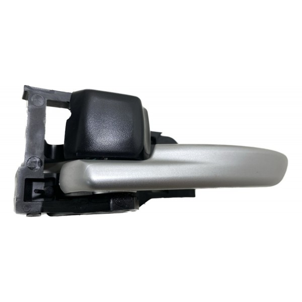 Maçaneta Int D. Esquerda Toyota Corolla Cross 21/23 Cx370 Dianteira