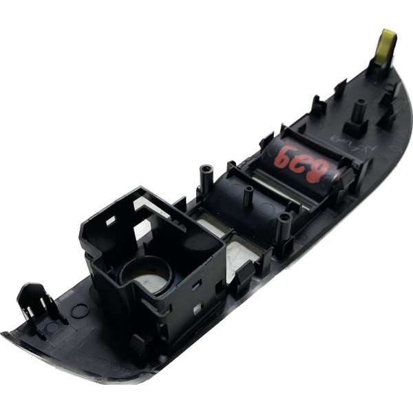 Moldura Comando Vidros Eletricos Toyota Corolla Cross Cx366