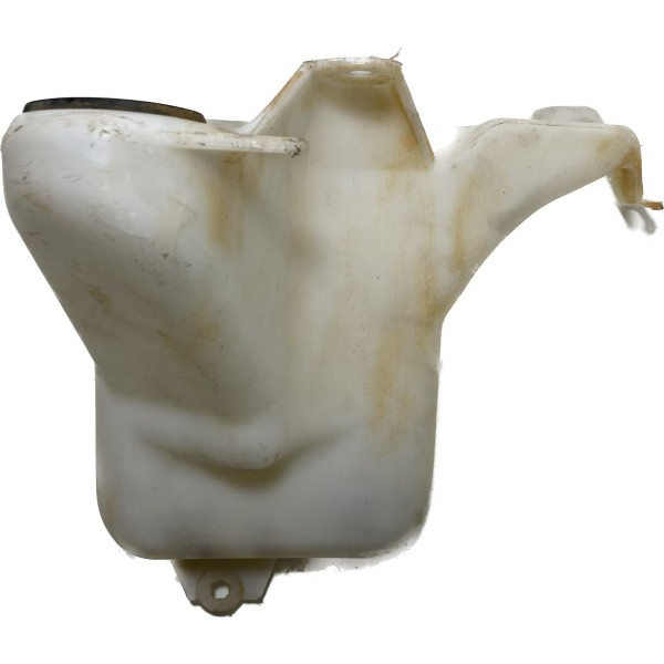 Reservatorio Agua Parabrisas Toyota Hilux 05/15