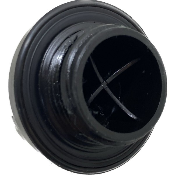 Tampa Oleo Toyota Hilux 2.8 2016/2022 C/det Cx352