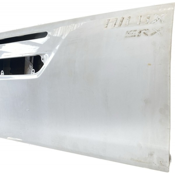 Tampa Traseira Toyota Hilux 2016/2022 Branco