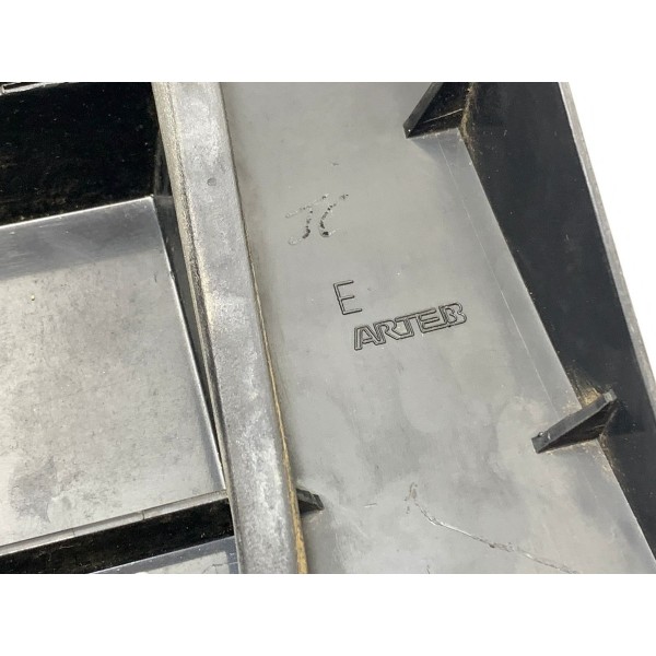 Lanterna Esquerda Capo Volkswagen Santana 91/97 Esquerdo Vermelho