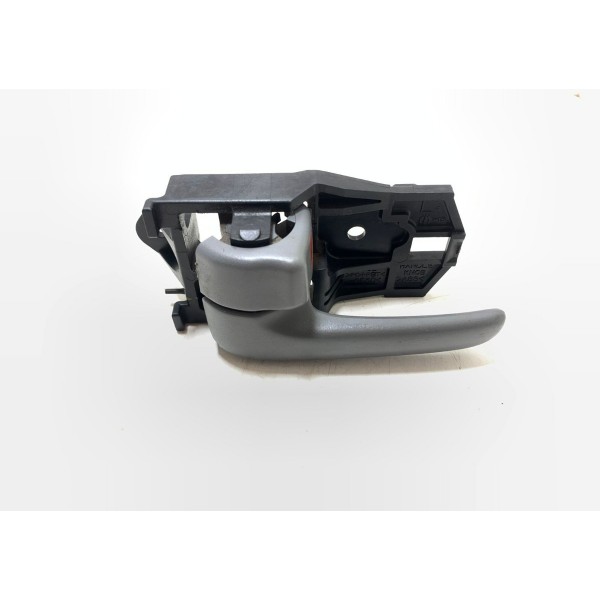 Maçaneta Interna Esquerda Toyota Carmy 03/06 Cx339 Dianteira/traseira