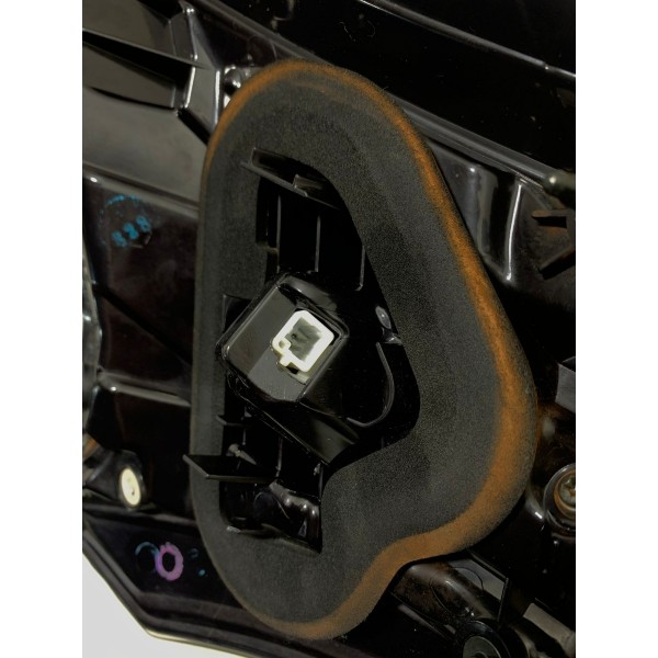 Lanterna Direita Capô Toyota Rav4 17/18 Cx561 Direito