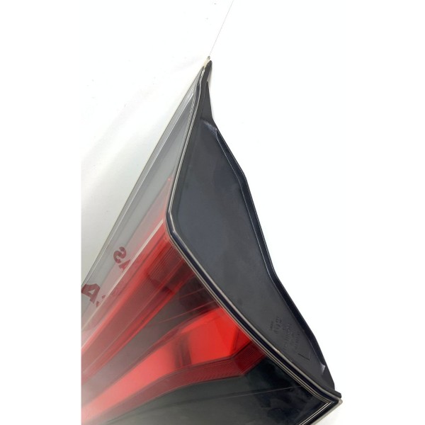 Lanterna Direita Capô Toyota Rav4 17/18 Cx561 Direito