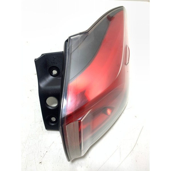 Lanterna Direita Toyota Rav4 2017/2018 Cx559 Direito