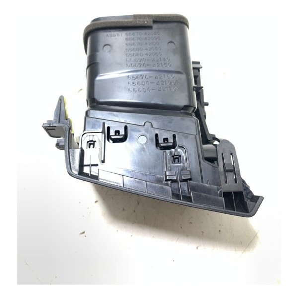 Difusor Ar Central Esquerdo Painel Toyota Rav4 17/18 Cx332