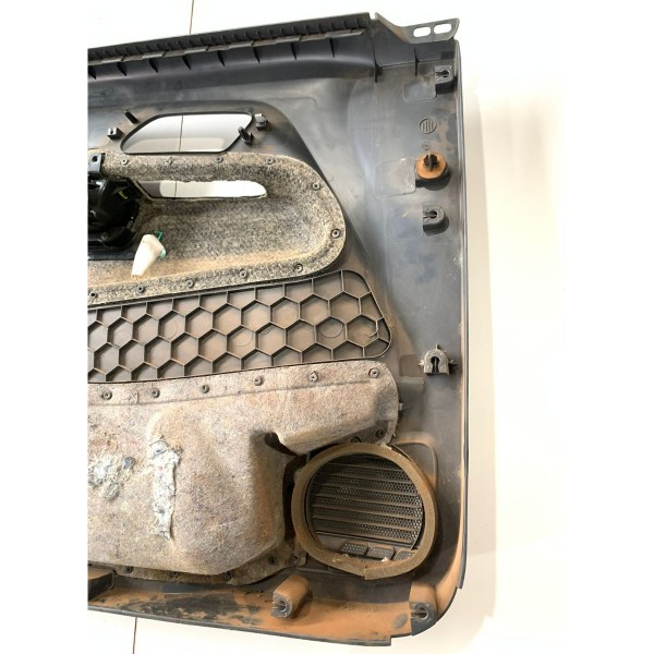 Forro De Porta Dianteiro Direito Volkswagen Amarok 2013/2016