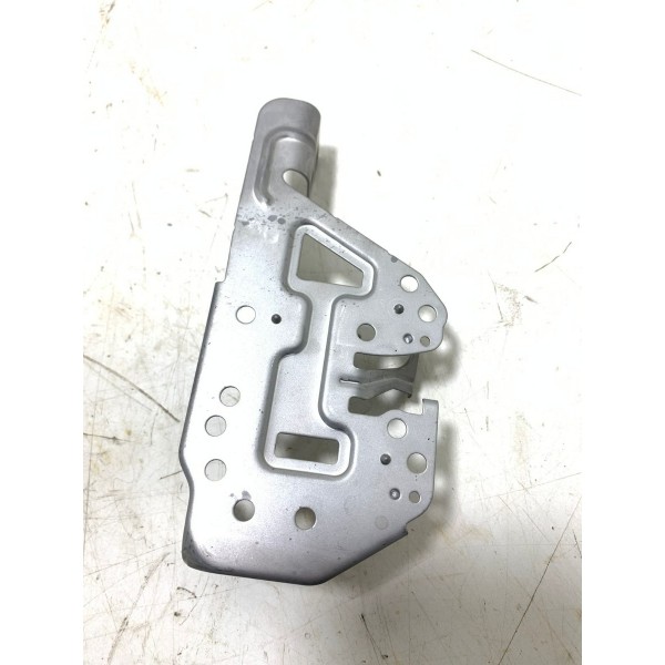 Suporte Direito Mídia Toyota Rav4 17/18 Cx331