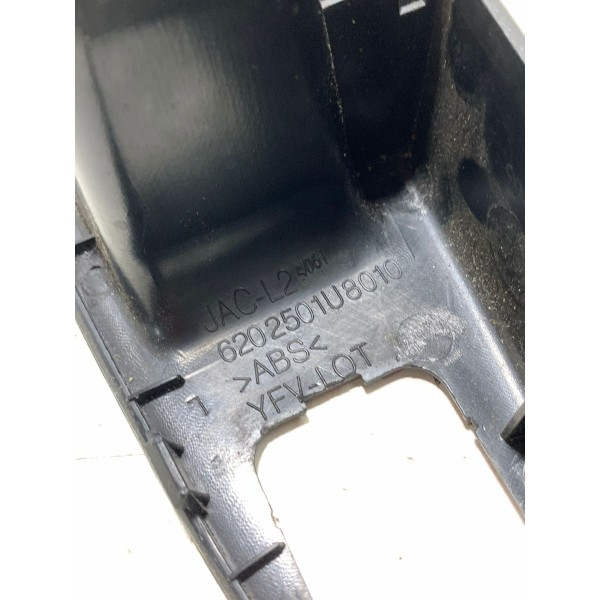 Moldura Botão Vidro Traseiro Esquerdo Jac J3 2011/2013 Cx330