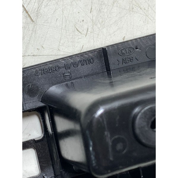 Moldura Botão Comando Vidros Kia Sorento 05/06 Cx330