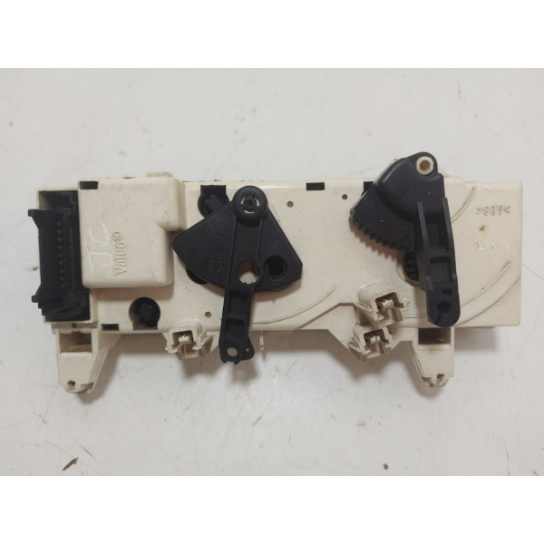 Comando Ar Cond. C/ Botão Circul. Ar Megane 98/02 Cx133