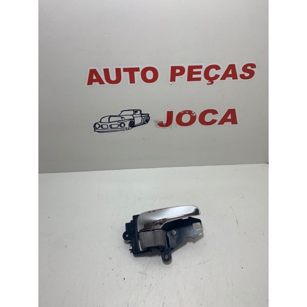 Maçaneta Interna Diant. D Mmc Triton 2013 Cx14 Dianteira