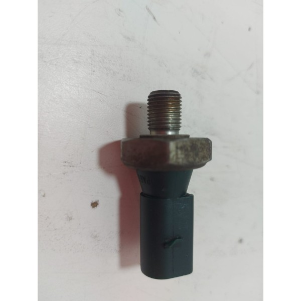 Sensor Pressão Óleo Jeta/passat/ Golf/ 2011 (06a9190) (cx39)