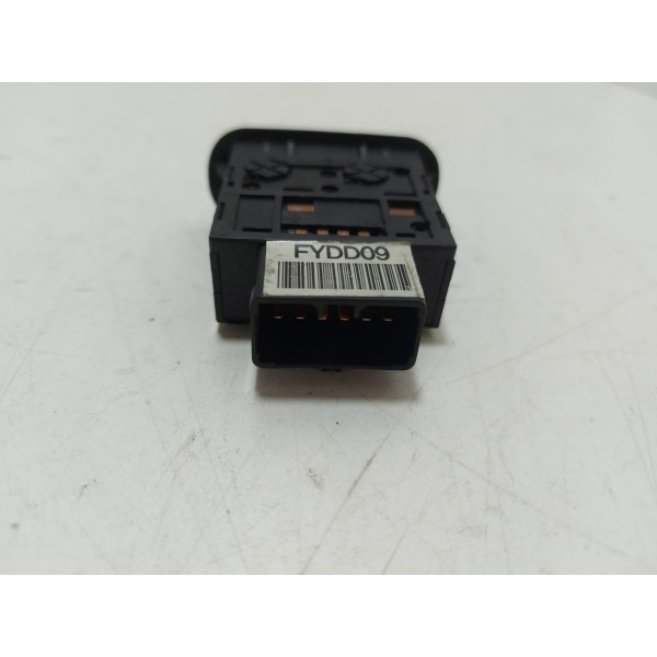 Botão Abertura Tampa Tras. E Combustível Sorento 2008 Cx154