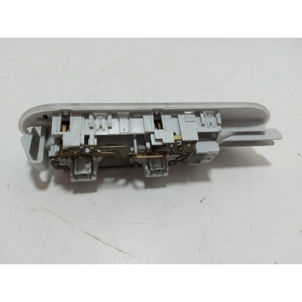 Luz De Teto Renault Sandero /duster (8200073231) Cx84