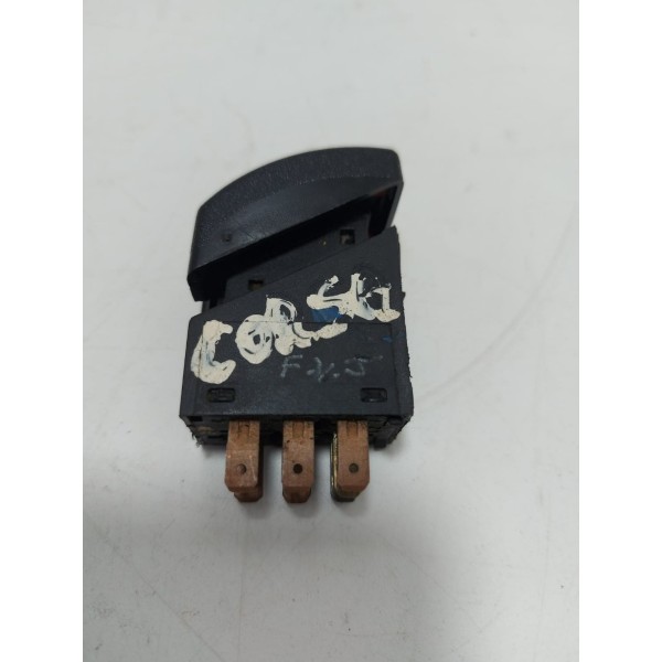 Botão Pisca Alerta Gm Corsa 2005 Cx117 Preto