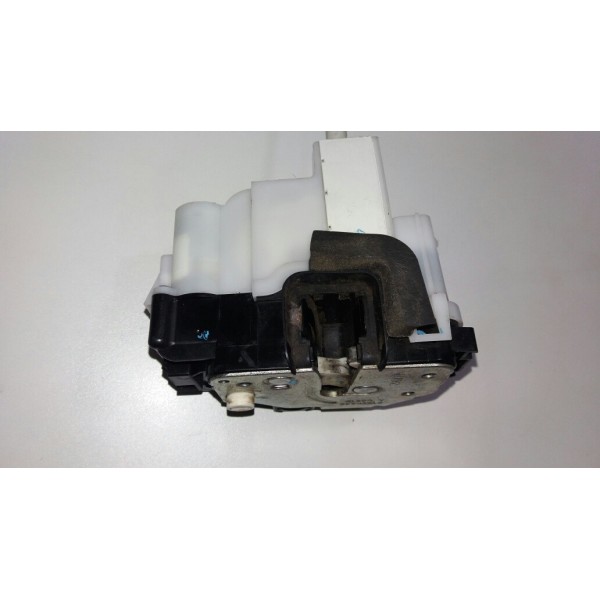 Fechadura De Porta Traseira Direita Palio 2012 Cx142