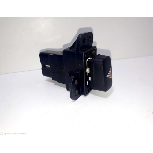 Botão Pisca Alerta Hilux 2005/2010 Cx117 Preto