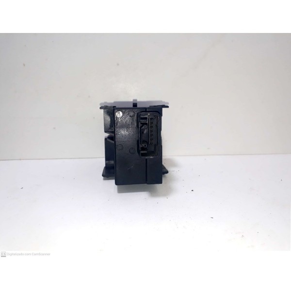 Botão Pisca Alerta Desembaçador Toyota Corolla 2005 Cx117 Preto