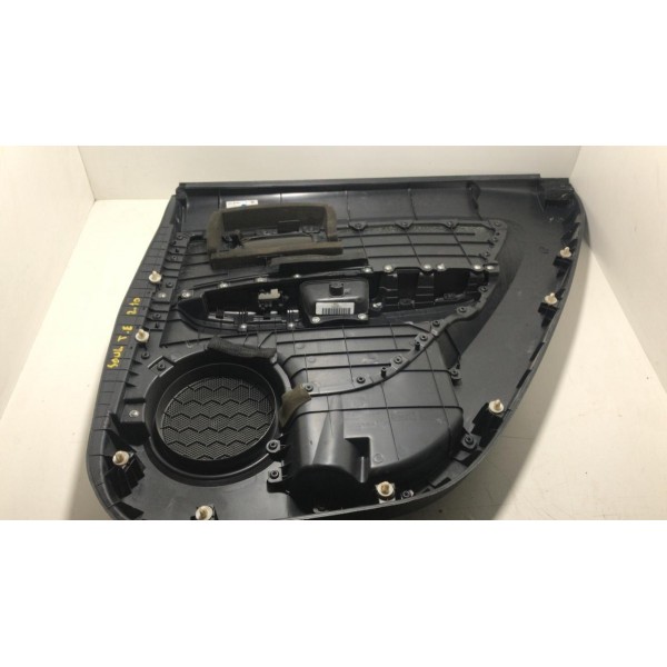 Forro De Porta Kia Soul 2010 T.e. *marcas De Uso*