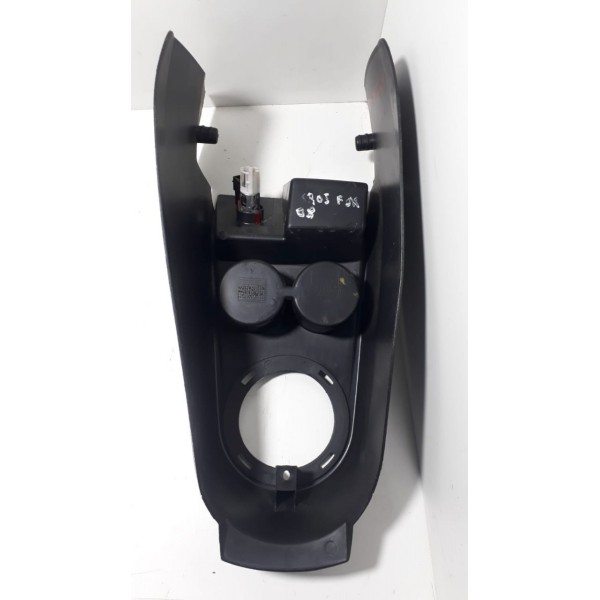 Console Central C/ Acendedor De Cigarro Cross Fox 08 Cx261