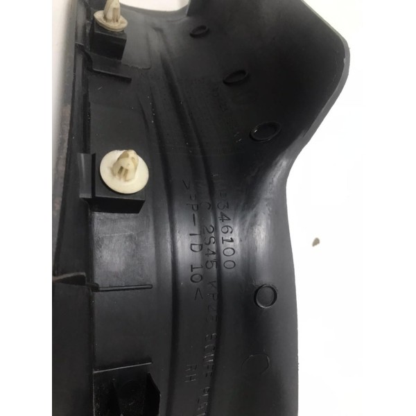 Soleira Da Porta Pajero Tr4 Traseira Direita Cx222