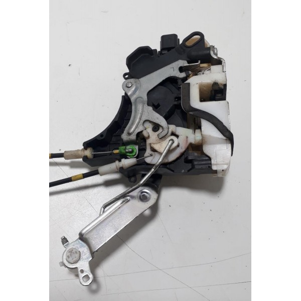 Fechadura Dianteira Esquerda L200  Cx142