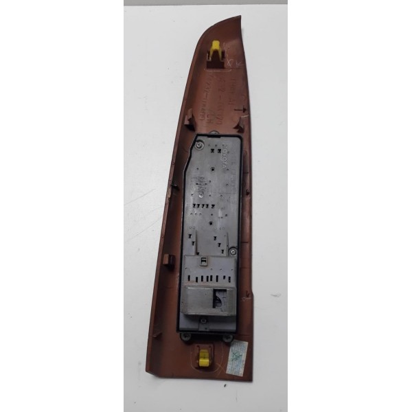 Comando Botão Do Vidro Elétrico Hilux 2015 Cx88