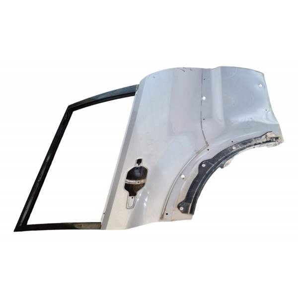 Porta Traseira Direita Pajero Full 2011 Traseira Direita Prateado
