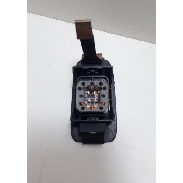 Botão Do Vidro Elétrico Tr4 2010 A 2014 Cx102