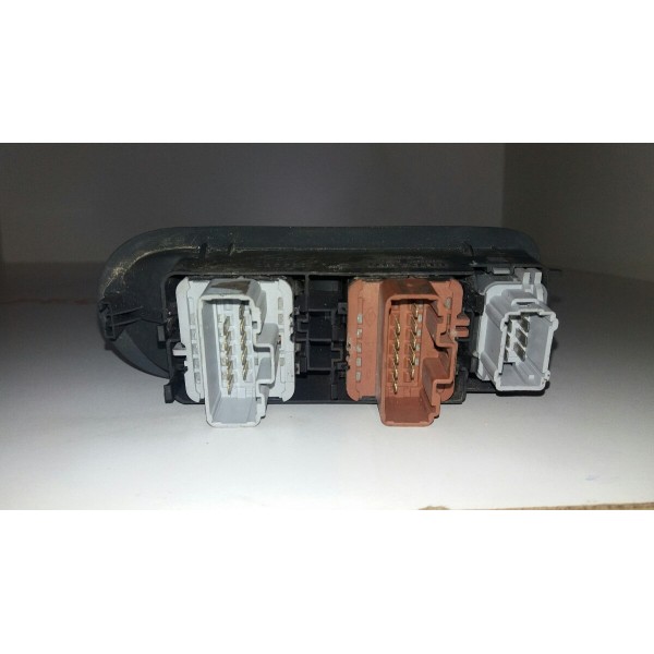 Comando De Vidro Sandero 2009 /2011 (marcas De Uso)  Cx88