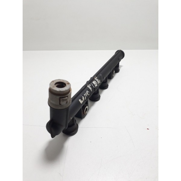 Flauta Injeção Uno/fiorino/siena/palio/strada/ideia R7 Cx114