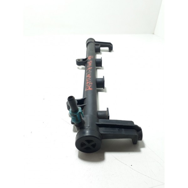 Flauta Injeção Do Astra Zafira 2.0 8v  93 275 195 R2 Cx120