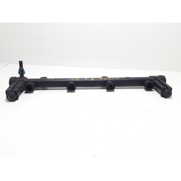 Flauta Injeção Do Astra Zafira 2.0 8v  93 275 195 R1 Cx120