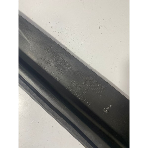 Moldura Superior Para-lama Direito S10 2014 Cx471